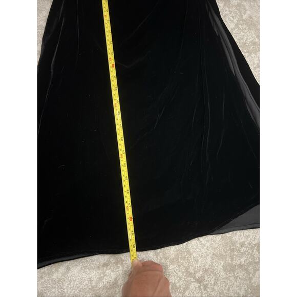 Ulla Johnson Cornelia Velvet Sleeveless Midi Dress in Black Size 0 $790 - Picture 9 of 13